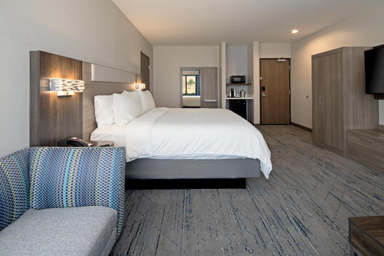 Holiday Inn Express & Suites - Valencia - Santa Clarita By Ihg Eksteriør bilde