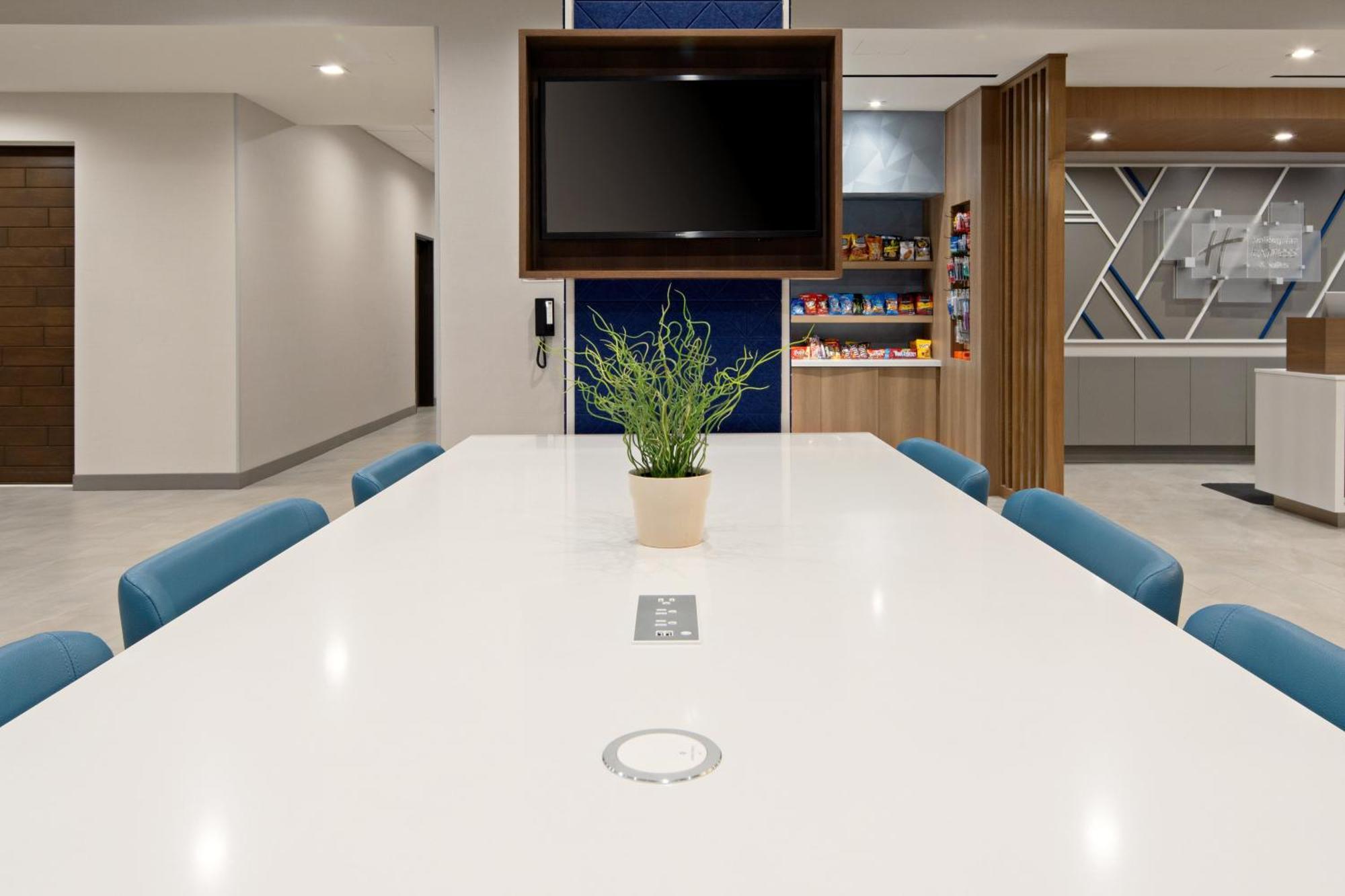 Holiday Inn Express & Suites - Valencia - Santa Clarita By Ihg Eksteriør bilde